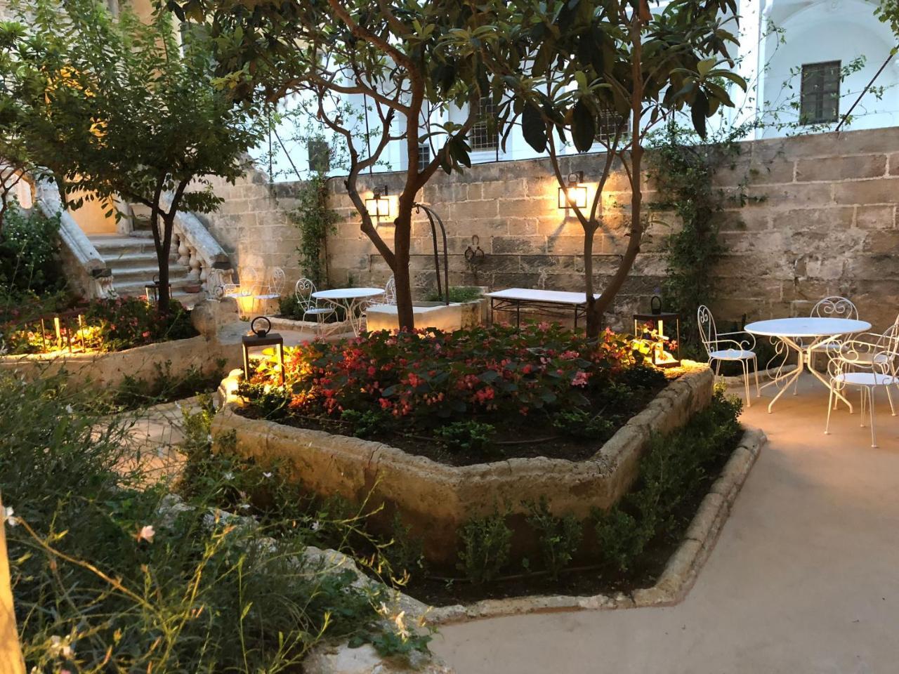 Il Giardino Della Regina Bed & Breakfast Gallipoli Exterior photo